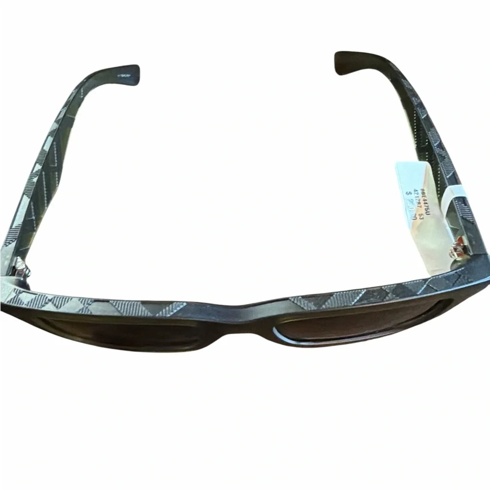 NWT Burberry Men’s BE4475U Matte Green Sunglasses – 3D Check Detail - Picture 2 of 6
